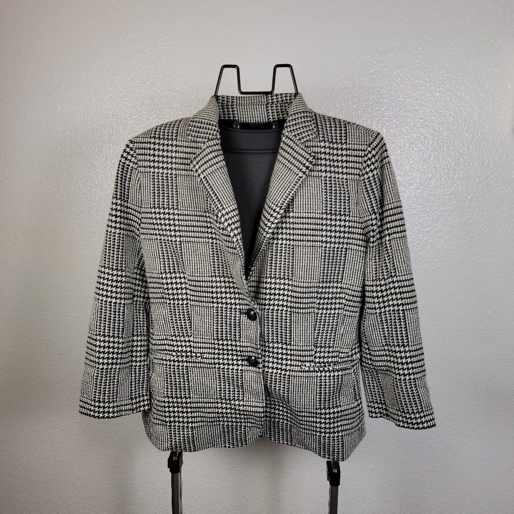 Ralph Lauren Houndstooth Blazer in Black and White Size 10‎